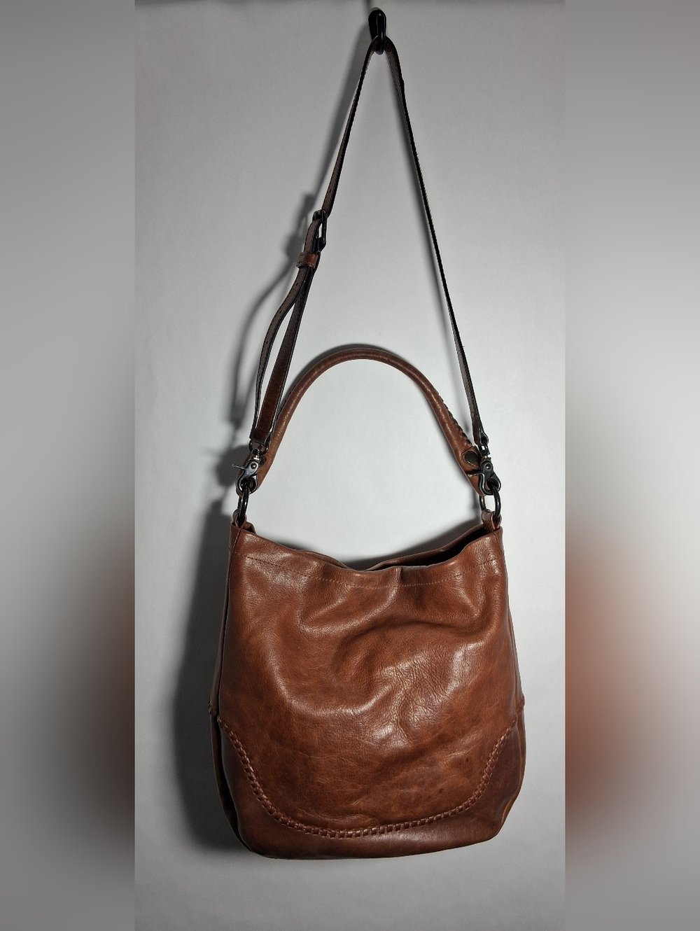 Frye Melissa Genuine Leather Slouchy Hobo Shoulder Bag - Picture 13 of 15